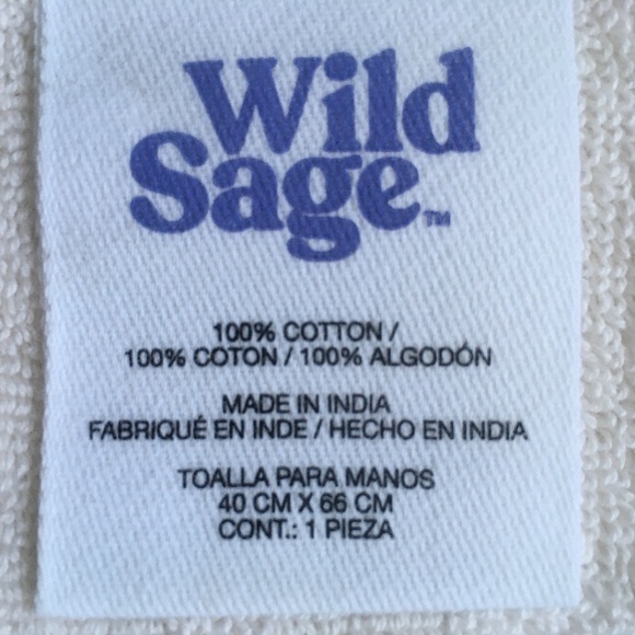 2 new Wild Sage Gloria Geo 16x26" 100% Cotton HAND Towels w/ Colorful Tassels - Picture 2 of 6